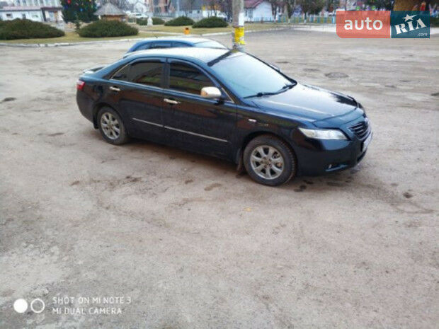 Toyota Camry 2008 года