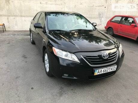 Toyota Camry 2007 року