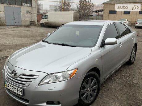 Toyota Camry 2007 року