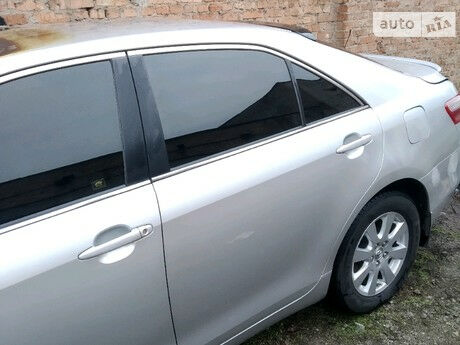 Тойота Камри 2007 года Toyota Camry 2007 года