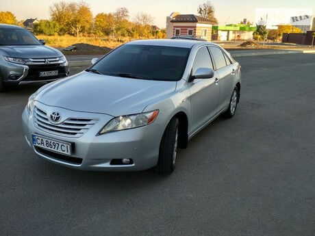 Toyota Camry 2007 года