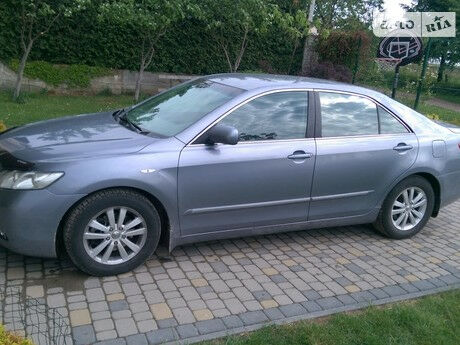 Toyota Camry 2008 року