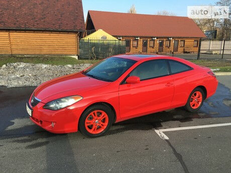 Toyota Camry 2004 года