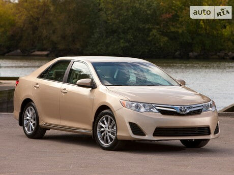 Тойота Камри 2004 года Toyota Camry 2004 года
