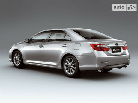 Toyota Camry 2005 года
