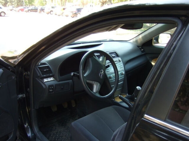 Toyota Camry 2006 года