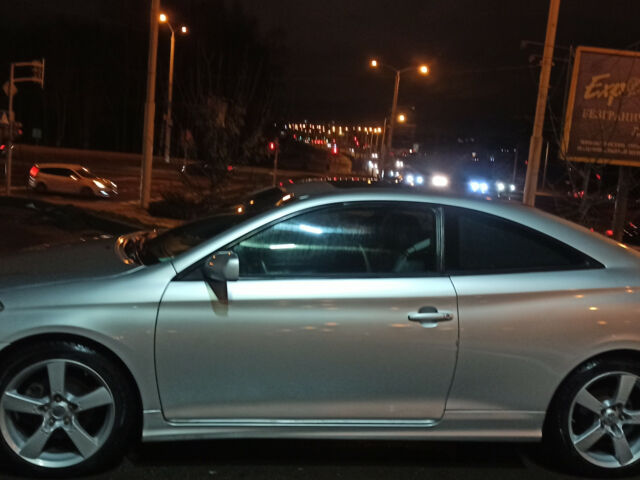 Toyota Camry 2006 года