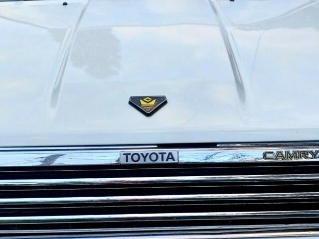 Toyota Camry 1985 года