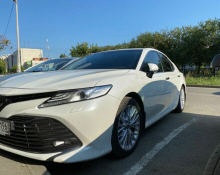 Toyota Camry 2020 року - Фото 3 автомобіля