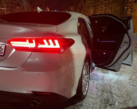 Toyota Camry 2020 року - Фото 7 автомобіля