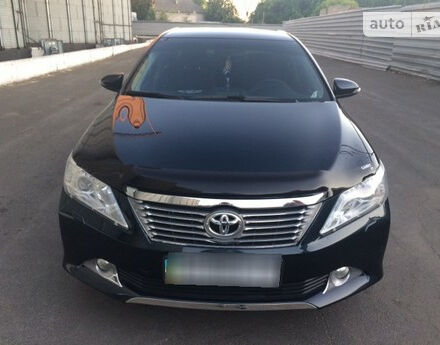 Toyota Camry 2012 року