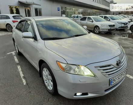 Toyota Camry 2008 року