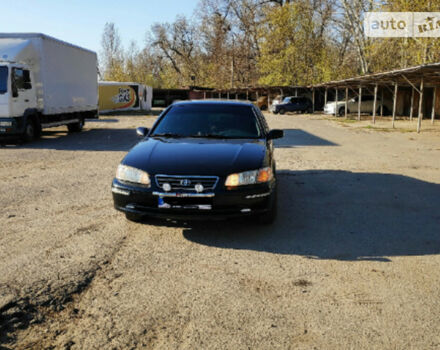 Toyota Camry 2000 року - Фото 1 автомобіля