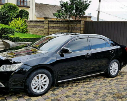 Toyota Camry 2013 года