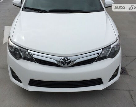 Toyota Camry 2012 года
