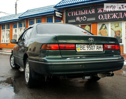 Toyota Camry 2001 року