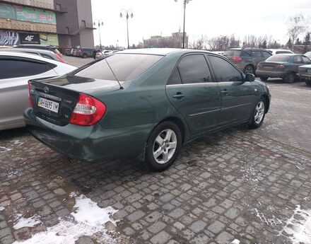 Toyota Camry 2002 года