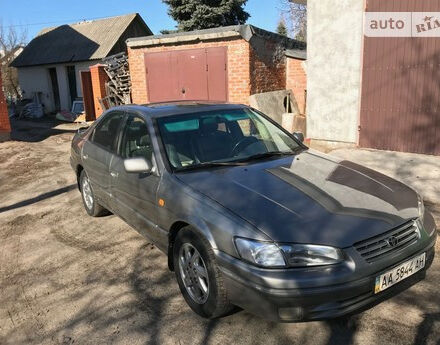 Toyota Camry 1997 года