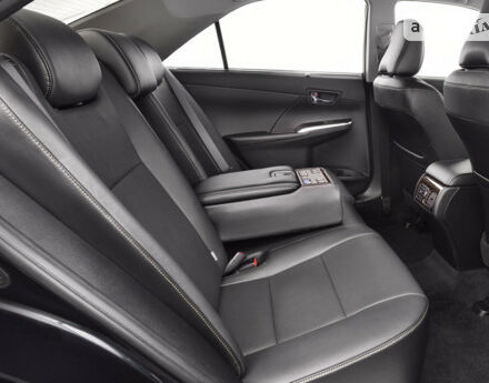 Toyota Camry 2014 года