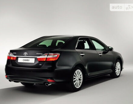 Toyota Camry 2012 года