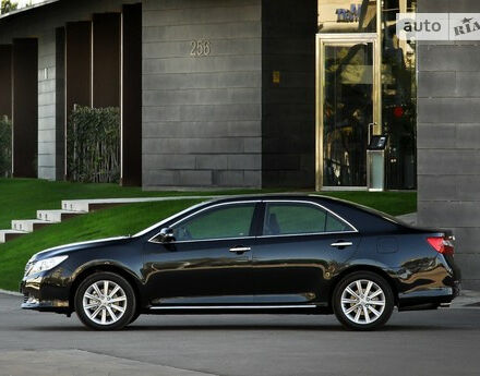 Toyota Camry 2003 года
