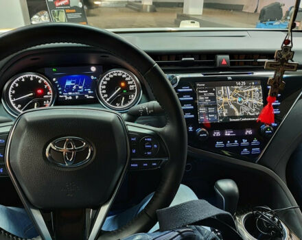 Toyota Camry 2021 року - Фото 4 автомобіля