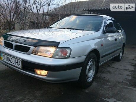 Toyota Carina 1997 року