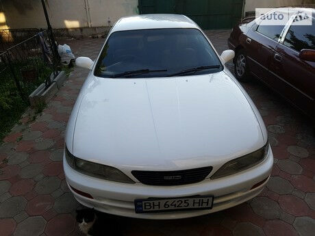 Тойота Карина 1998 года Toyota Carina 1998 года