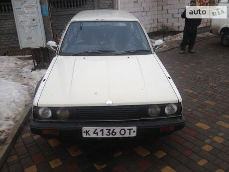 Toyota Carina 1990 года