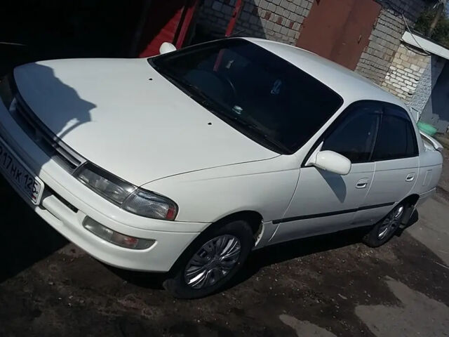 Toyota Carina 1994 року