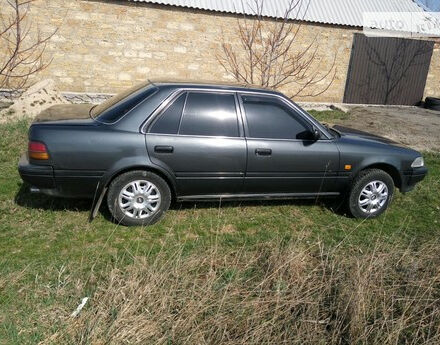 Toyota Carina 1992 года