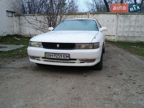 Тойота Чайзер 1994 года Toyota Chaser 1994 года
