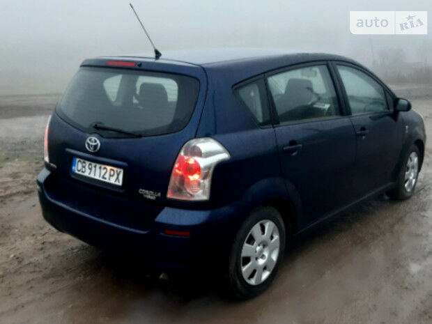 Toyota Corolla Verso 2005 року