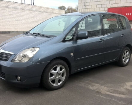 Toyota Corolla Verso 2002 року - Фото 2 автомобіля