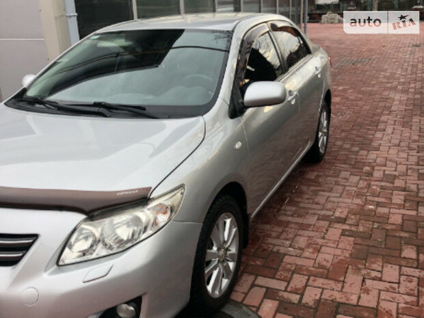 Toyota Corolla 2008 года