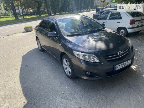 Toyota Corolla 2008 года