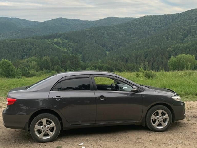 Toyota Corolla 2012 года