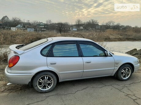 Toyota Corolla 2001 года