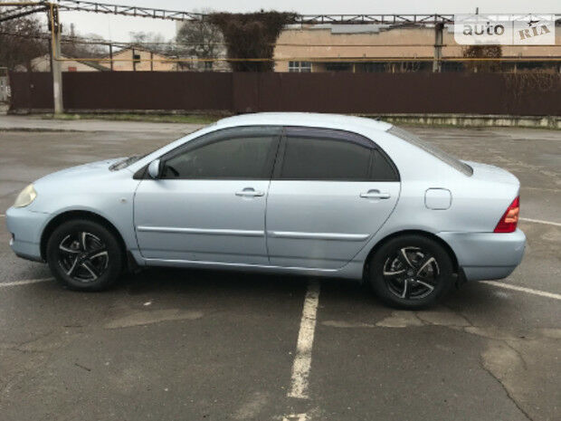 Toyota Corolla 2005 года