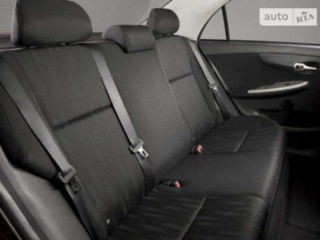 Тойота Королла 2008 року Toyota Corolla 2008 року