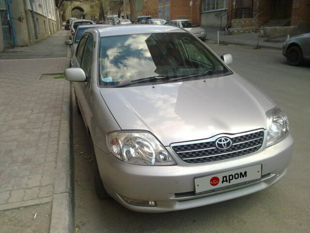 Toyota Corolla 2001 года