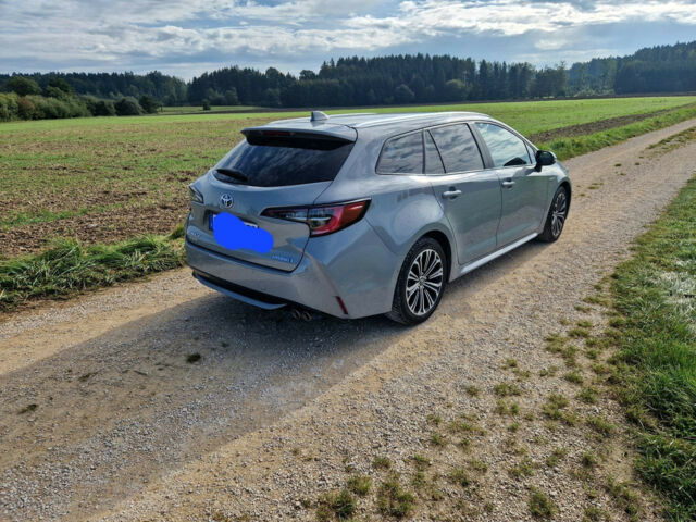 Toyota Corolla 2020 года