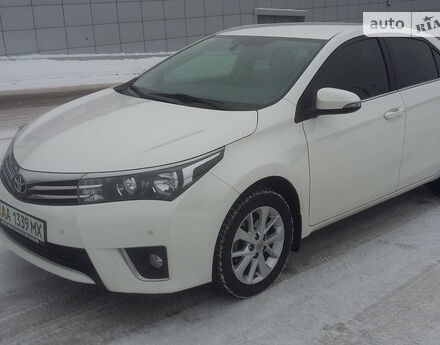 Toyota Corolla 2013 року