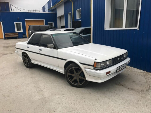 Toyota Cresta 1985 року