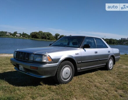 Toyota Crown 1991 року