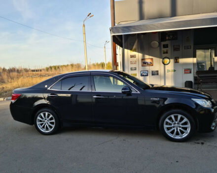 Toyota Crown 2014 року - Фото 4 автомобіля