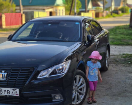 Toyota Crown 2014 року - Фото 6 автомобіля