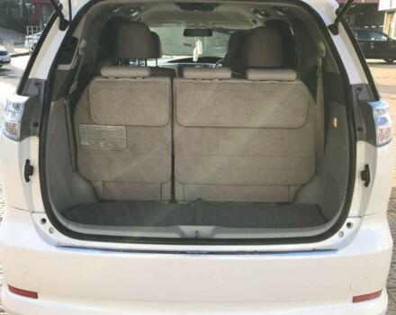 Toyota Estima 2009 года - Фото 8 авто