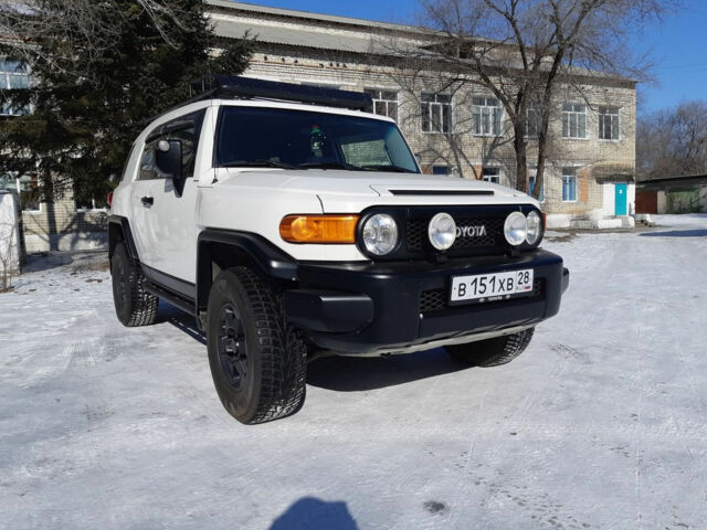 Toyota FJ Cruiser 2008 года