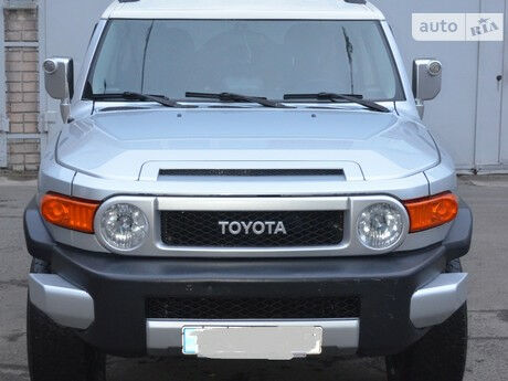 Toyota FJ Cruiser 2006 года